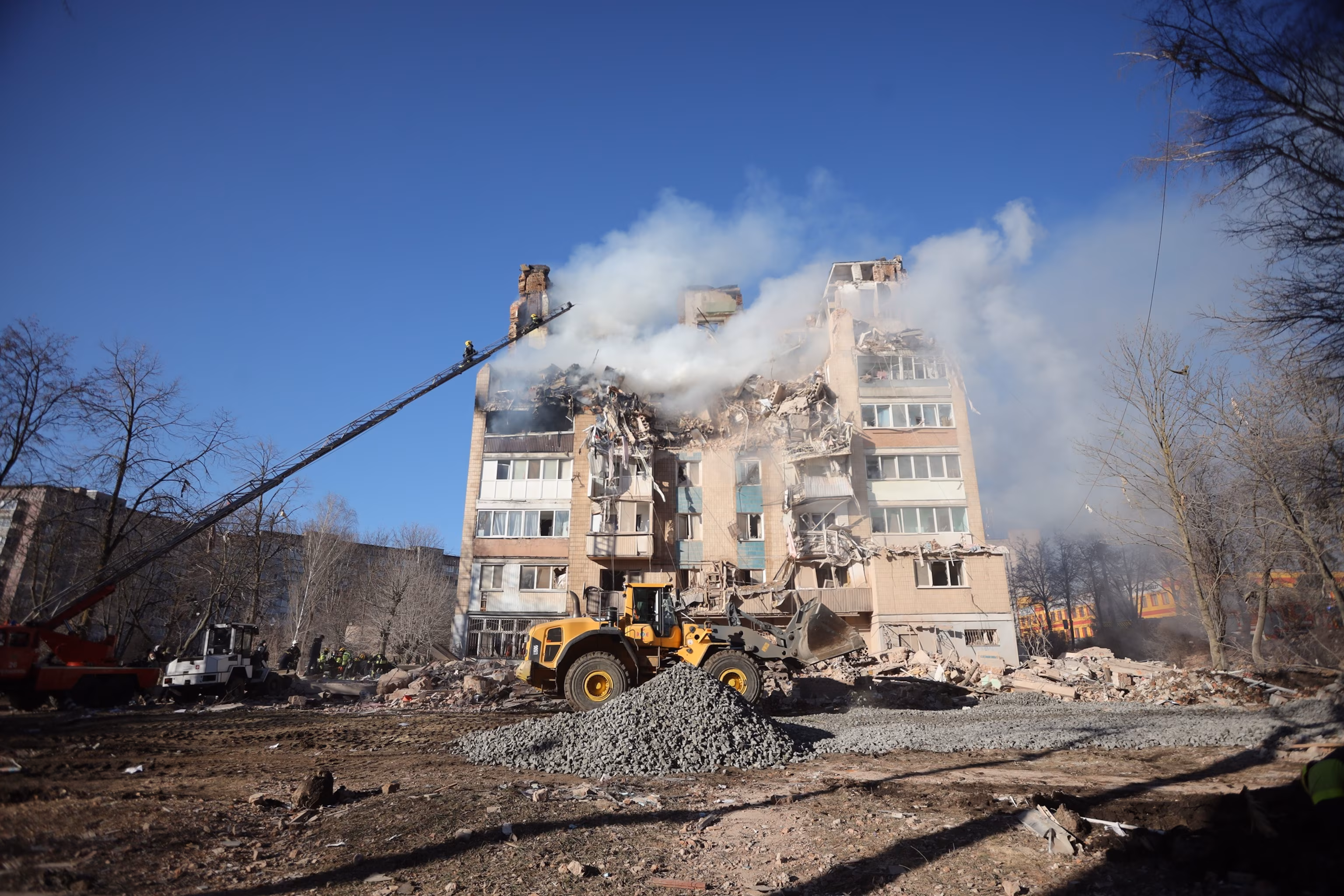 Винищувачі НАТО підняті в повітря, засоби ППО підняті до тривоги через смертельні російські удари по Україні | INFBusiness