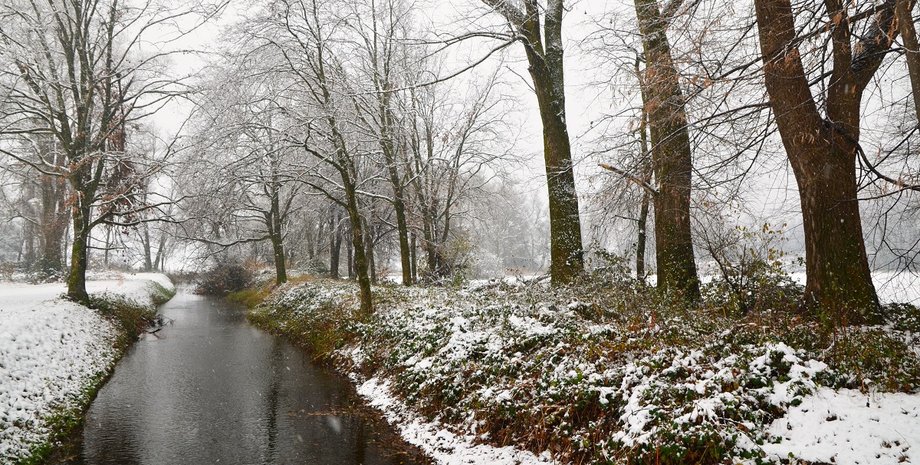 Із середини наступного тижня погода відчутно погіршиться | Фото: wirestock/freepik Україна: прогноз опадів — синоптики попереджають про мокрий сніг | INFBusiness