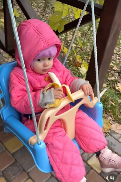 Дочка Лілії Ребрик Аделіна Лілія Ребрик зворушила соцмережі: розмова та трапеза (фото) | INFBusiness