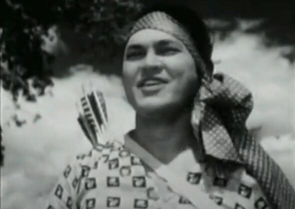 Актор болісно помер після того, як дозволив скаженому цуценяті лизати поріз