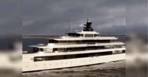 Росіяни пробували вивезти арештовану хорватську яхту Медведчука, проте Буданов зірвав їхні плани. | INFBusiness