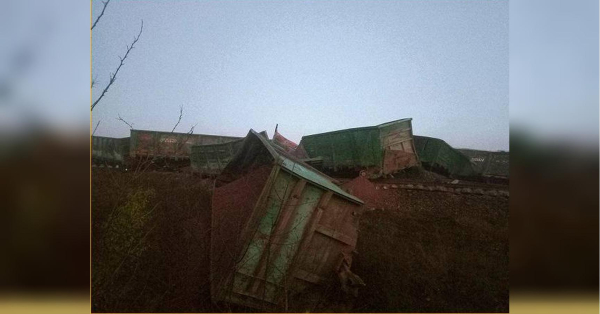 Під Бердянськом партизани зірвали ворожий військовий потяг.