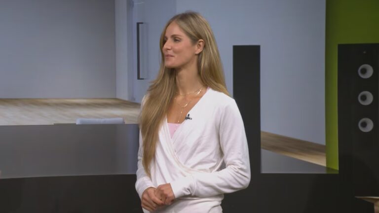 Відео Використання йоги для переходу на літній час