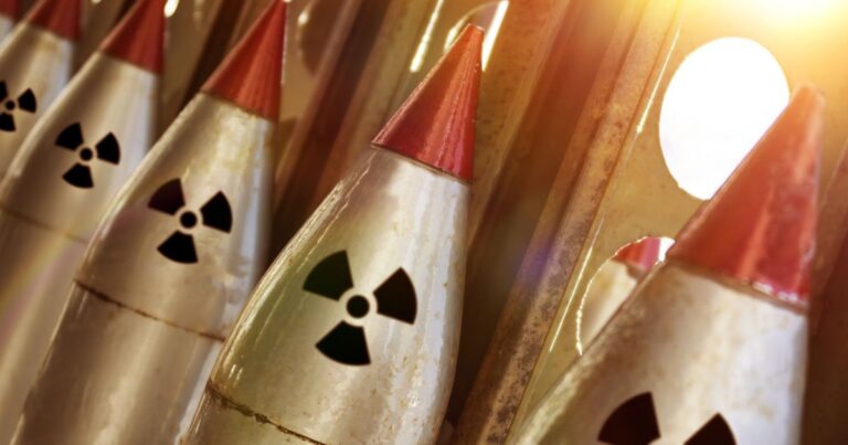 Чи застосує Трамп ядерну зброю проти Ірану: погляд фахівців 5 Чи застосує Трамп ядерну зброю проти Ірану: погляд фахівців 5