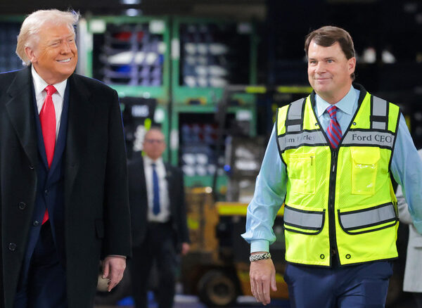 Головна 19 Ford: Лідер США захоплений китайськими авто, але не для вас