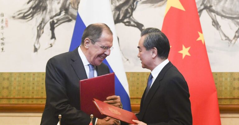 Росія та Китай будуть взаємодіяти з огляду на події на Близькому Сході — що було заявлено 2 Росія та Китай будуть взаємодіяти з огляду на події на Близькому Сході — що було заявлено 2