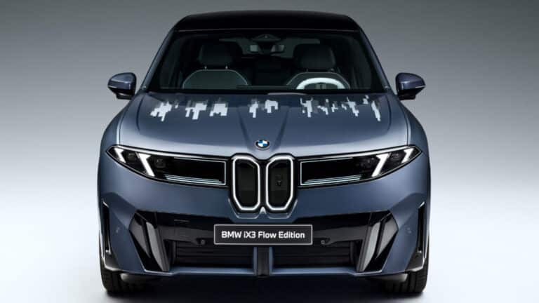 BMW iX3: капот-читалка - інновація чи дивацтво 23