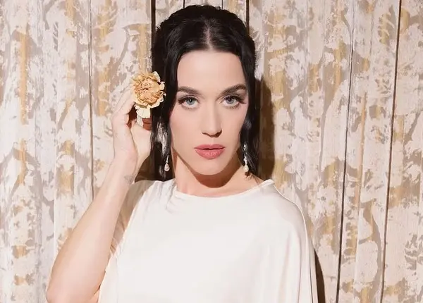 Поліція розглядає звинувачення Кеті Перрі у сексдомаганнях