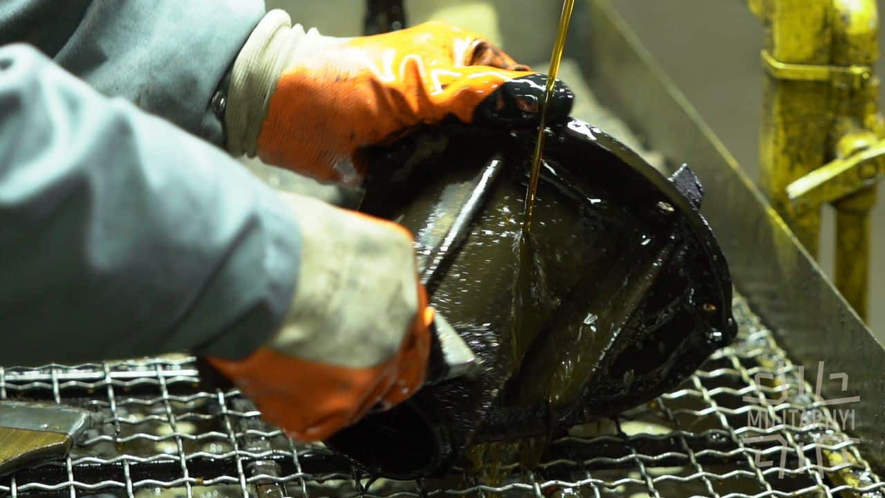 "Вийшли на темпи одна машина за день". Як "Багі для ЗСУ" створюють високопрохідні автівки зі старих ВАЗів. Репортаж. 2