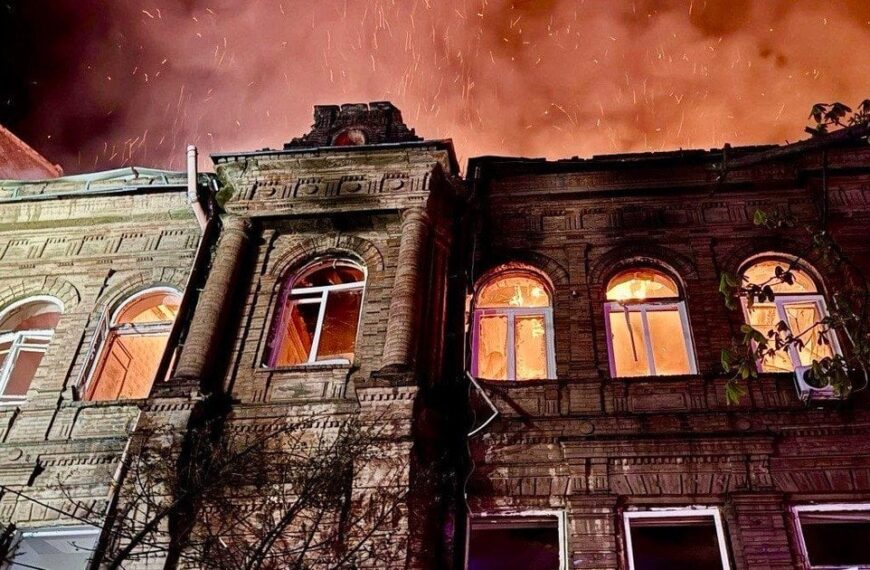 Шок! Росія бомбить Дніпро: десятки поранених!