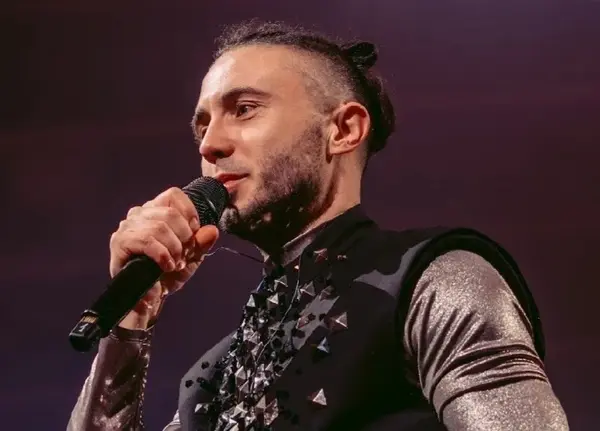 Інтерв’ю Тараса Тополі Марічці Довбенко: чому команда артиста вимагає його видалити