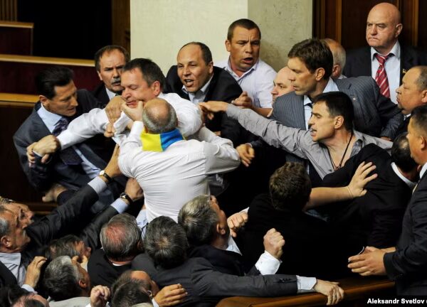 Москва платила за закон Ківалова-Колесніченка: викриття