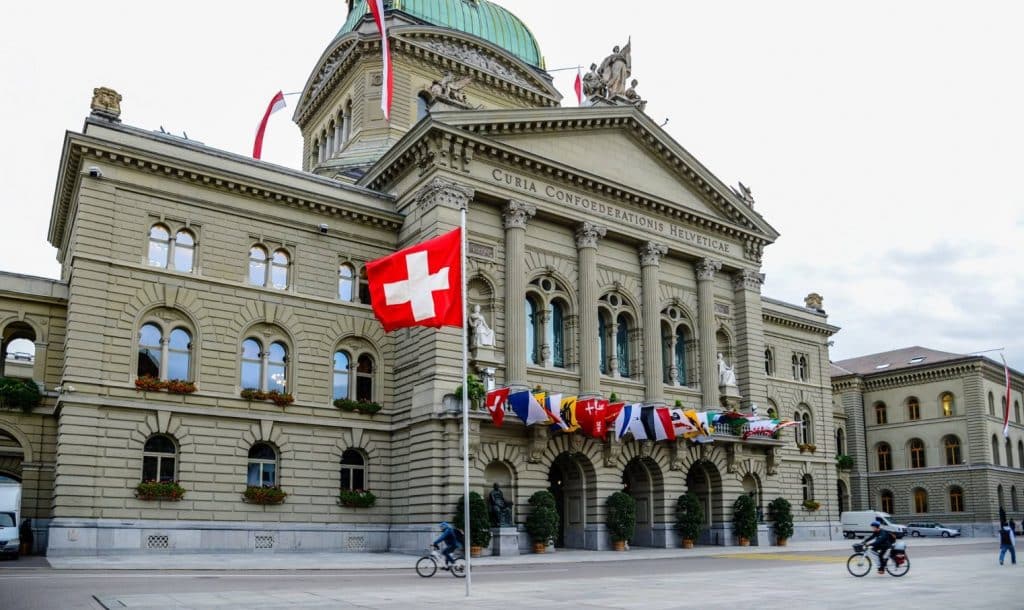 Чи справді нейтралітет заважає Швейцарії торгувати зброєю? 2