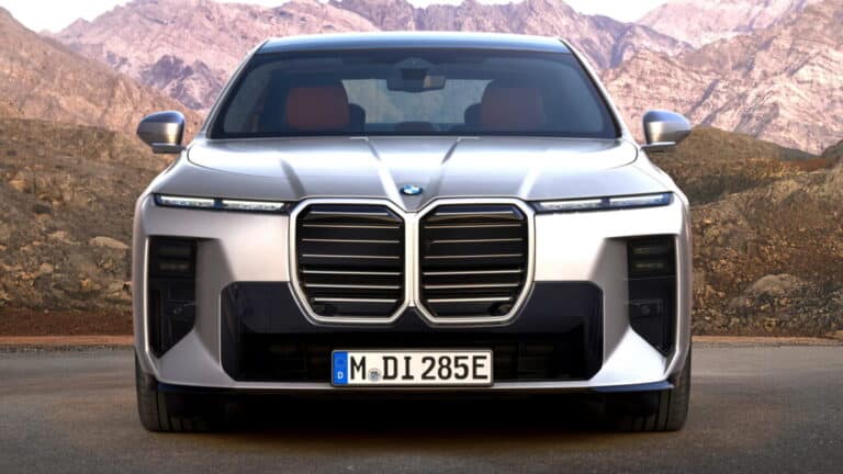 BMW 7 серії: оновлення, що змінить майбутнє всіх моделей 1