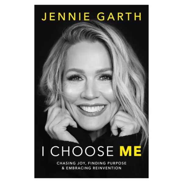 Джені Гарт: Які таємниці приховують її улюблені книги