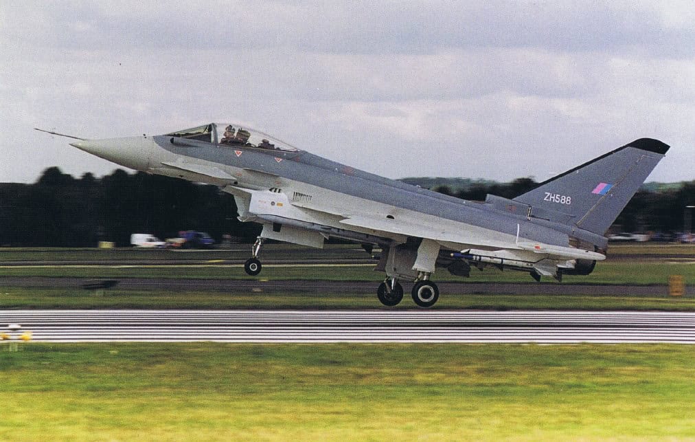 Eurofighter Typhoon: Хроніки європейського хижака 19