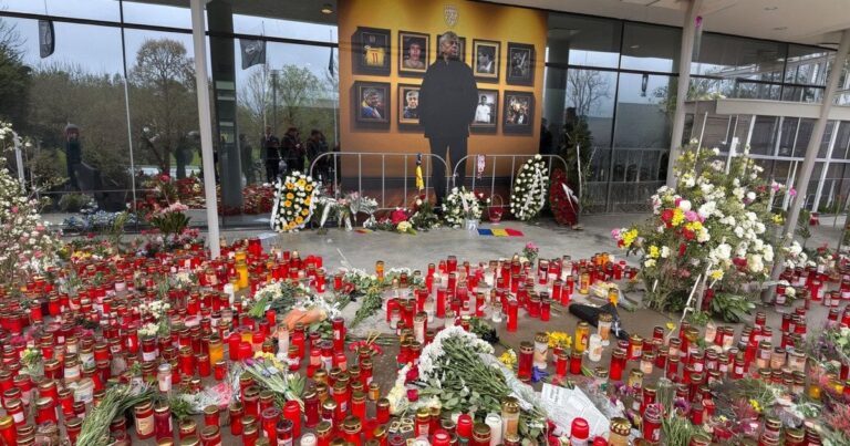 Футбольний клуб "Динамо" відвідав похорон Мірчі Луческу в Бухаресті 6 Футбольний клуб "Динамо" відвідав похорон Мірчі Луческу в Бухаресті 6