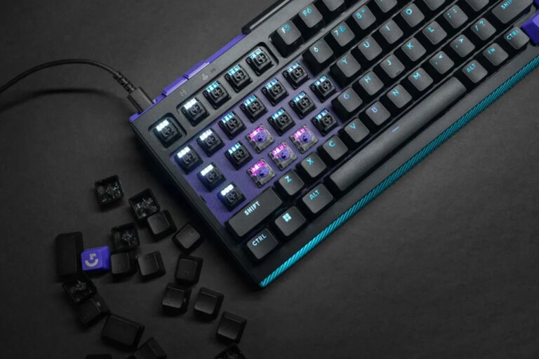 Logitech створила аналогово-механічну клавіатуру одночасно
ШТУЧНИЙ ІНТЕЛЕКТ + МЕХАНІКА: Logitech РОЗКРИВАЄ ТЕХНОЛОГІЇ МАЙБУТНЬОГО! Абсолютний ПРОРИВ у світі клавіатур! 1