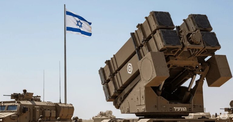 Незважаючи на мирні угоди, Ізраїль та Іран продовжують обмінюватися обстрілами. 3 Незважаючи на мирні угоди, Ізраїль та Іран продовжують обмінюватися обстрілами. 3