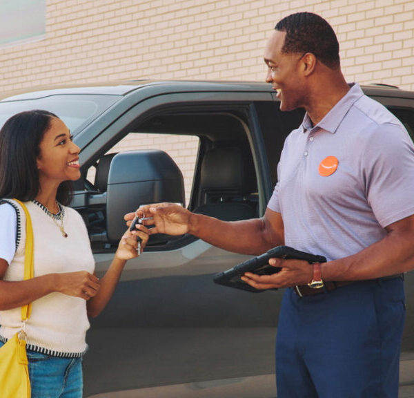 Головна 12 Corvette на Amazon: ексклюзивний спорткар з додатковою опцією “газу”