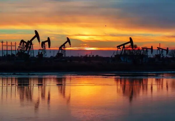 Світ тікає з техгігантів: золото та нафта врятують мільярди!