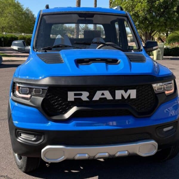 Китайський “малюк” Ram TRX дешевший за колеса Hellcat