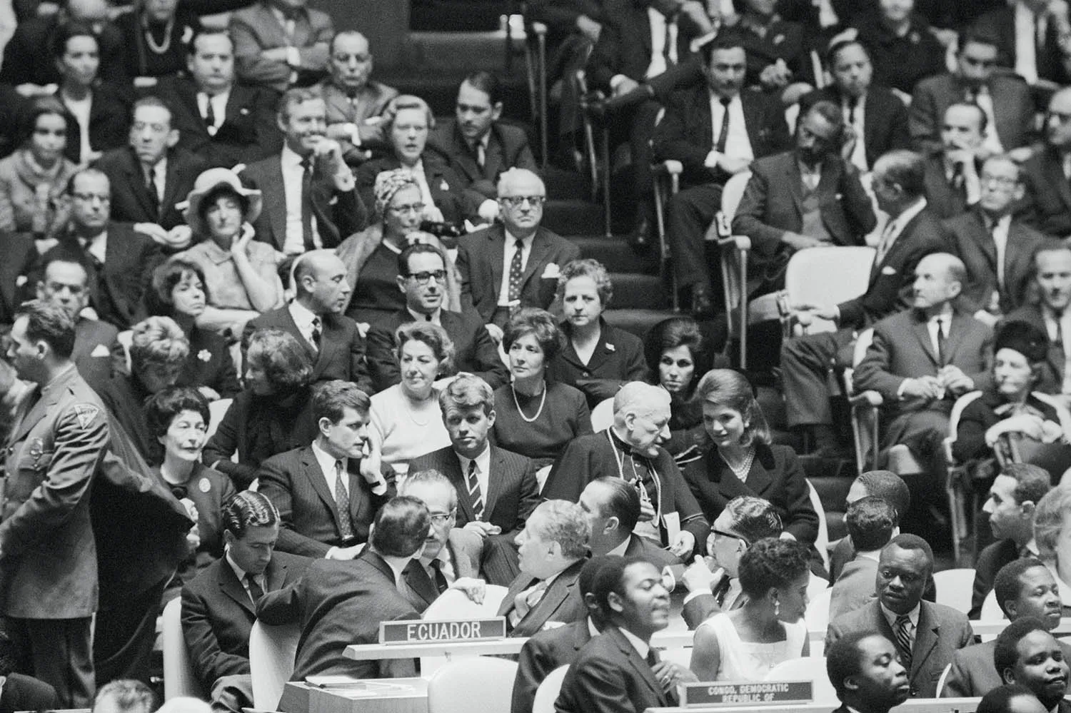 Світові лідери таємно домовляються: чи буде мир? 2