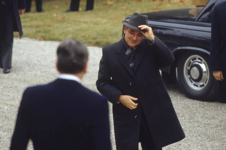 Світові лідери ховають шокуючу правду: Це початок війни! 13