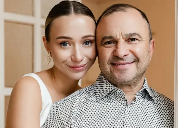 Скандал Репяхової з Палацом “Україна” – організатори публічно вибачилися перед дружиною Павліка