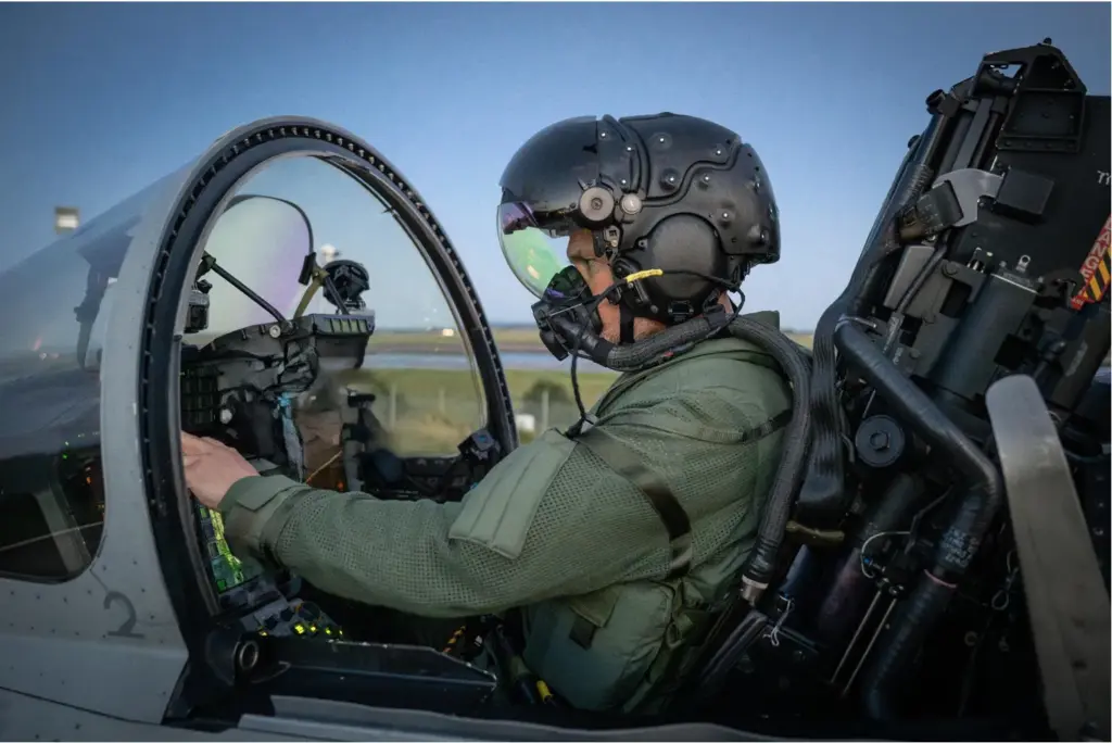 Eurofighter Typhoon: Хроніки європейського хижака 12