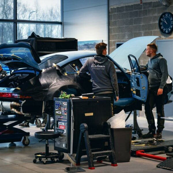 Porsche 911: “Їздить як лайно” – діагноз від майстра кастомайзингу