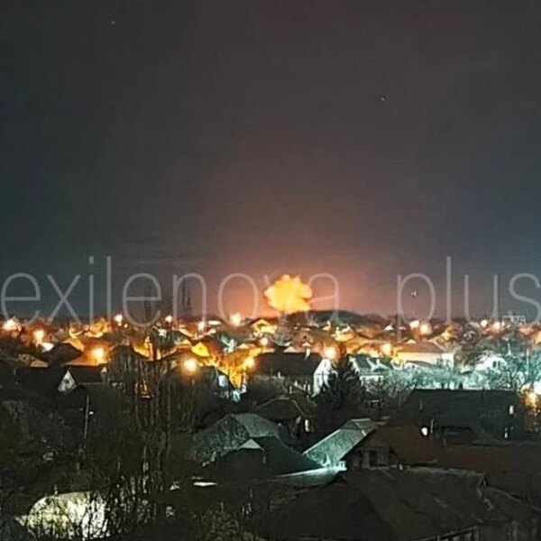 Відблиск після нападу дронів: біля Алчевська уражено ремонтні бази техніки загарбників