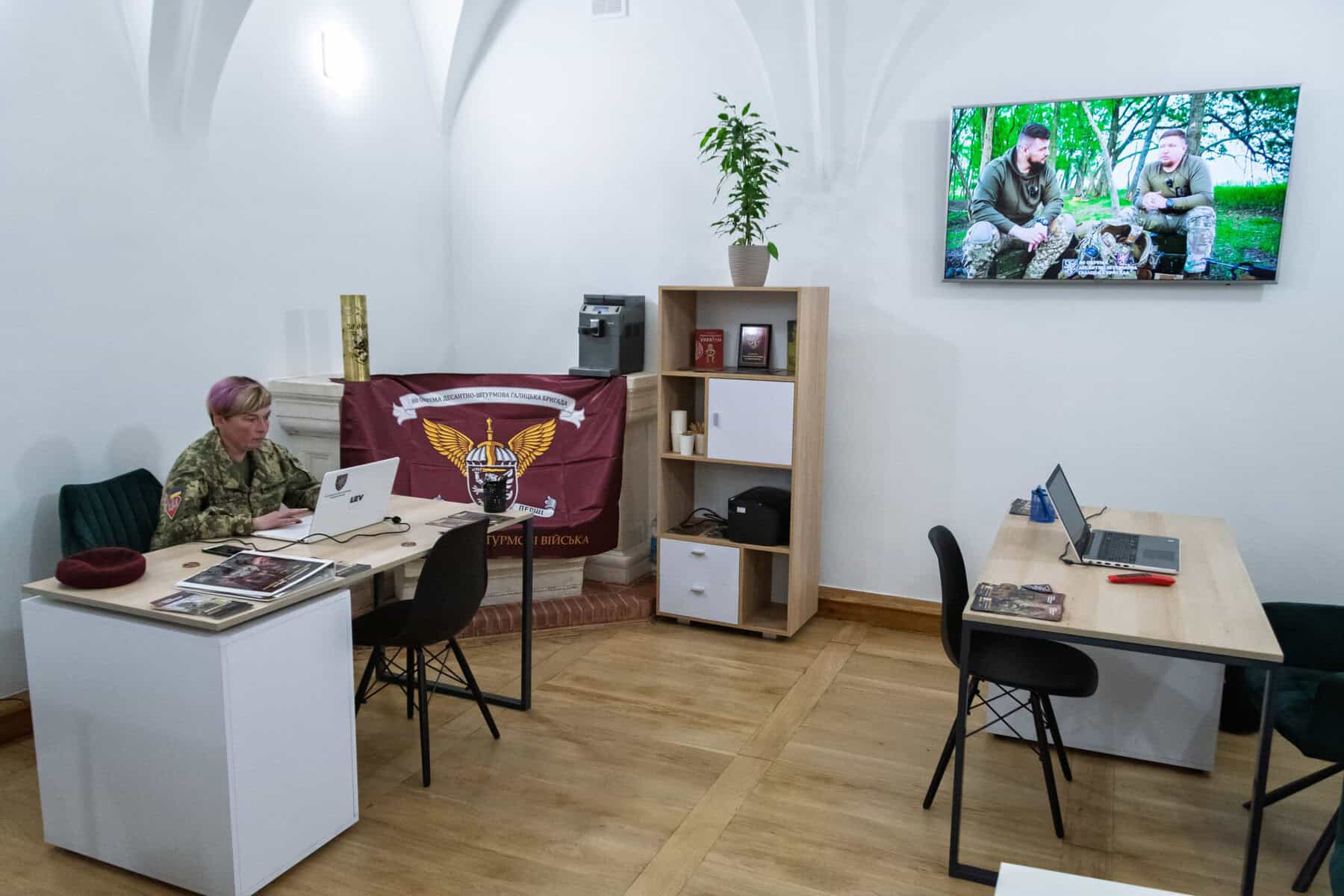 Жінки стають ключовими для нової моделі армії: як змінюється рекрутинг 7