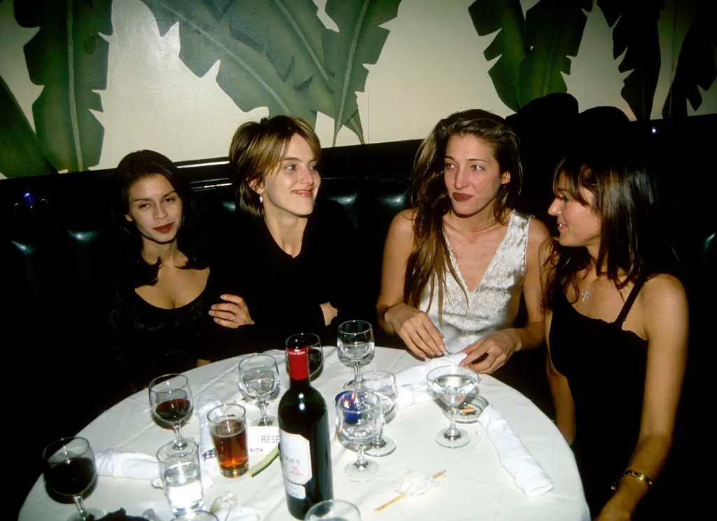 Джон Кеннеді-молодший та Керолін Бессетт: таємні побачення в ресторанах Нью-Йорка 17