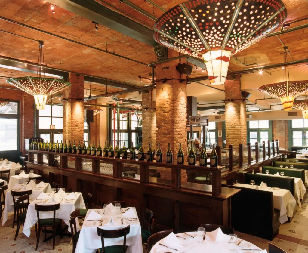 Джон Кеннеді-молодший та Керолін Бессетт: таємні побачення в ресторанах Нью-Йорка 20