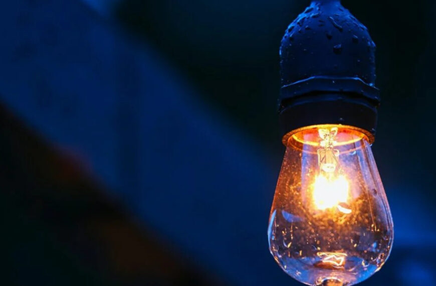 Шок: Енергетичний колапс триває. Україна без світла!