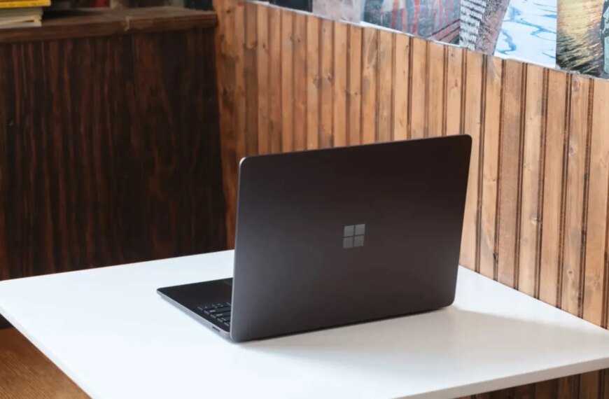 Прорив! Шок! Революція! OLED Surface Laptop – Майбутнє вже тут!