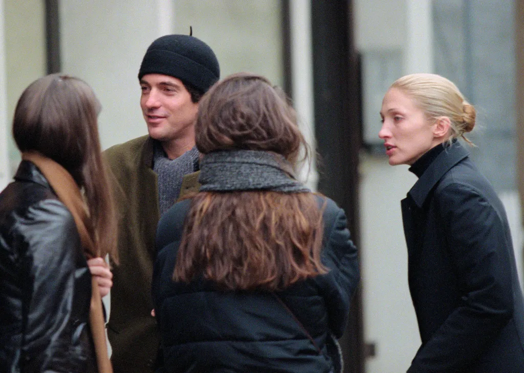 Джон Кеннеді-молодший та Керолін Бессетт: таємні побачення в ресторанах Нью-Йорка 8