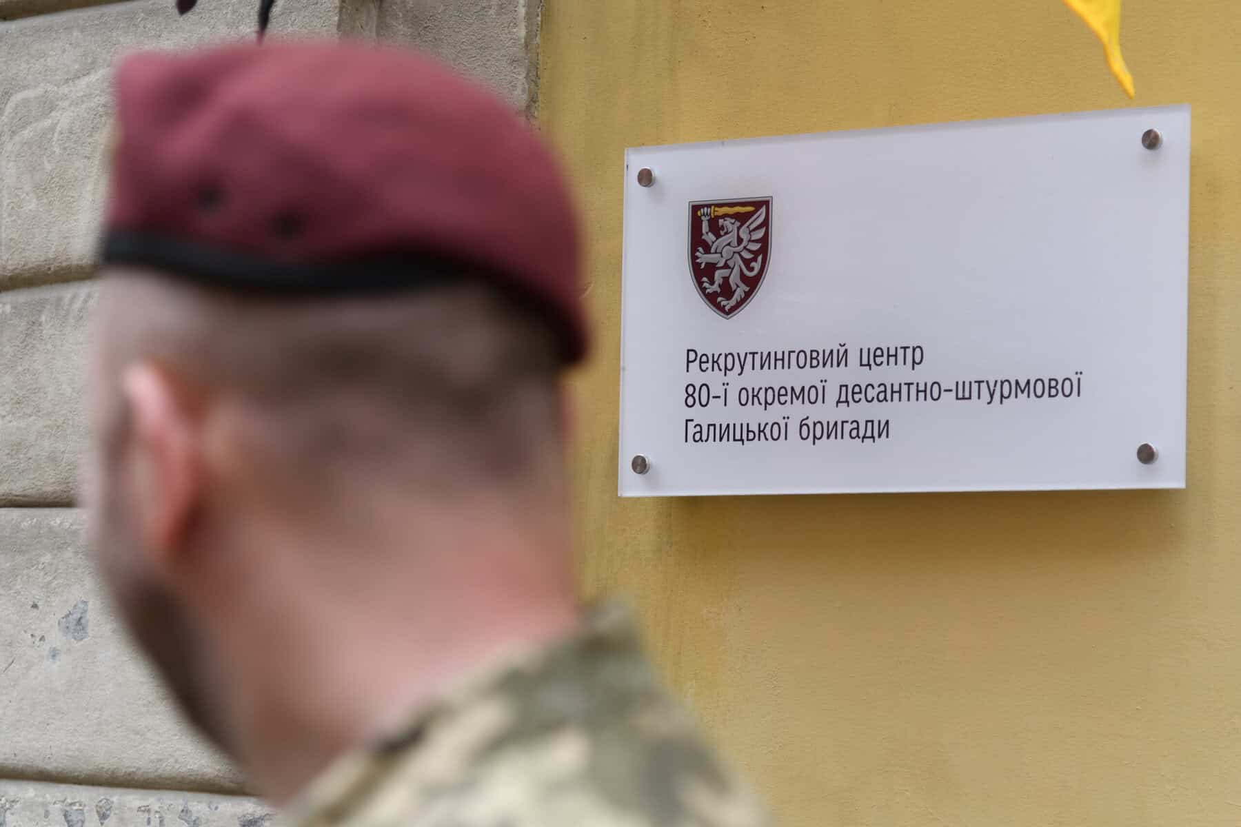 Жінки стають ключовими для нової моделі армії: як змінюється рекрутинг 4