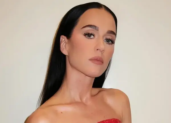 Команда Кеті Перрі відповіла на звинувачення у домаганнях