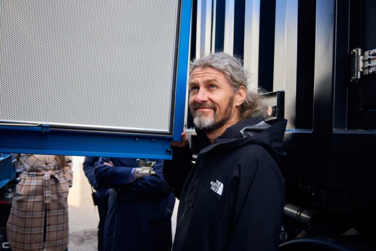 “Ми не рахуємо гроші, ми рахуємо “подарунки для Путіна” – Ян Полак 12