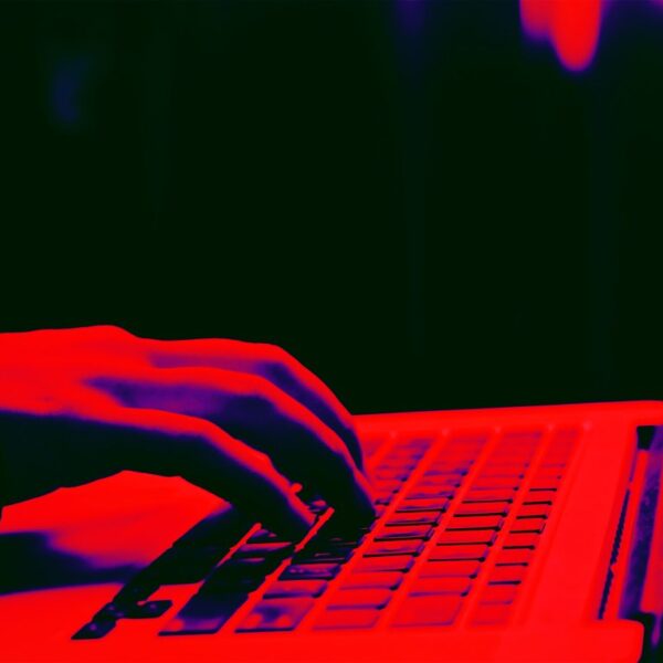 Майбутнє тут: Шок! Неймовірна AI революція вже настала!