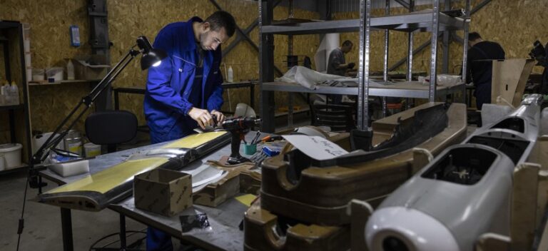 US investors warm to Ukrainian defense startups—but export laws slow cooperation 24