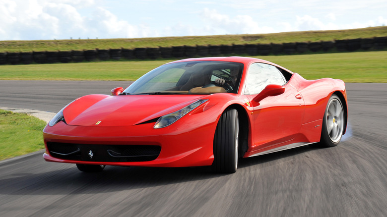Улюблені Ferrari українців: від історії до сучасності 3