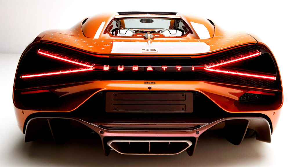 Bugatti Mistral: ціна перемикача передач вражає, як і весь гіперкар 1