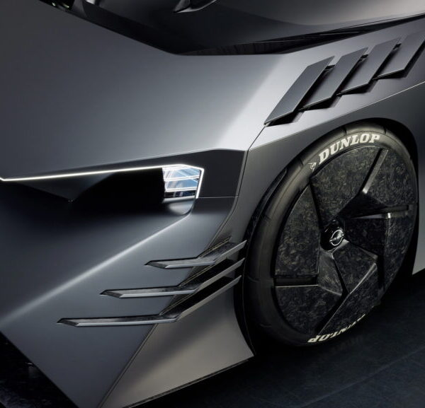 Nissan відмовився від нового GT-R: гіперкари Rimac та Lotus стали&hellip;