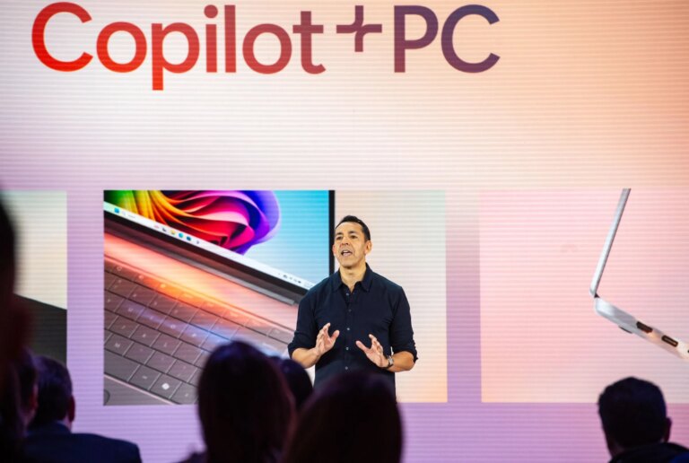 Керівник відділу споживчого маркетингу Microsoft покине компанію наступного року
ШТУЧНИЙ ІНТЕЛЕКТ: Прорив від Microsoft – Технології майбутнього вже тут! 17