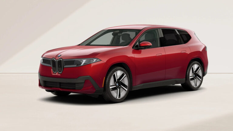 BMW iX3 2027: 700 км на одному заряді та ціна від $62,850 23 BMW iX3 2027: 700 км на одному заряді та ціна від $62,850 23
