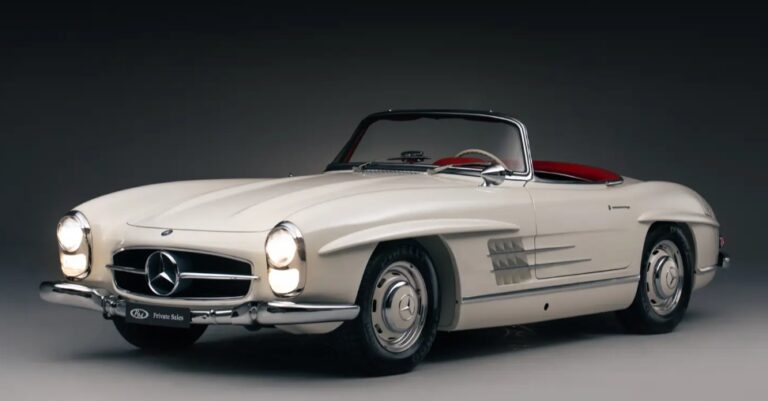 Mercedes-Benz 300 SL 1963 року: легендарний родстер продається за 2 мільйони доларів 11 Mercedes-Benz 300 SL 1963 року: легендарний родстер продається за 2 мільйони доларів 11