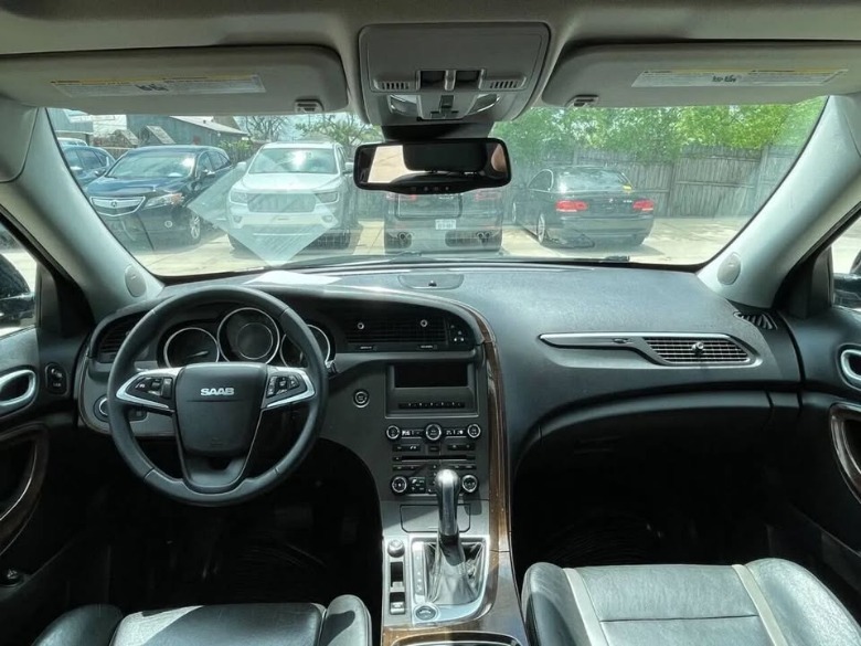 Saab 9-4x 2011: раритет за $10 тисяч – справжній шанс для колекціонерів 5